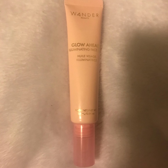 Wander Beauty Other - NWOB! Wander beauty iluminating Face oil